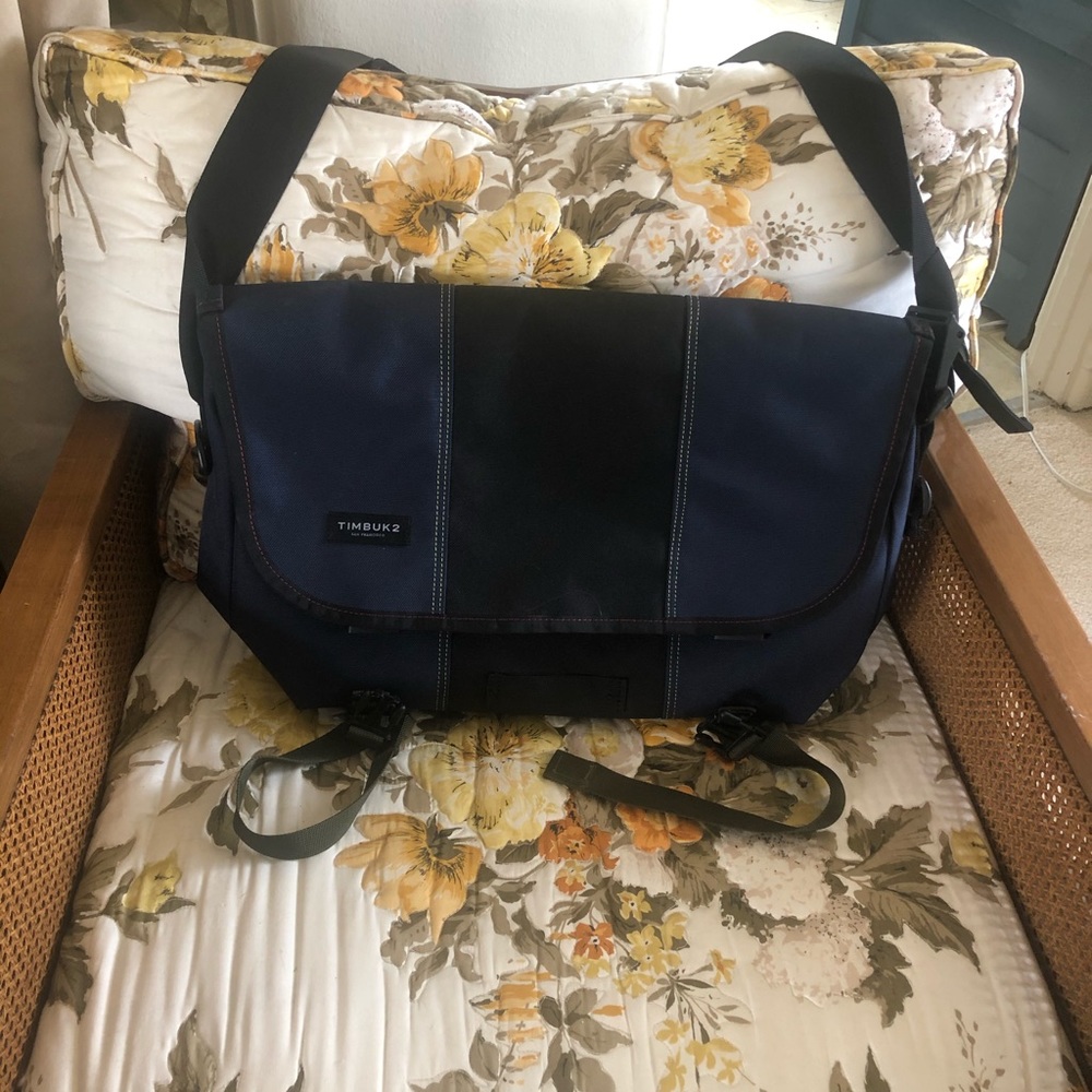 NWOT Timbuk 2 Messenger Bag